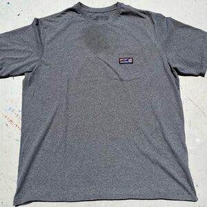 Men's Patagonia T-Shirt Gray Spell-Out Logo XL Gorpcore Responsibili-tee STAIN